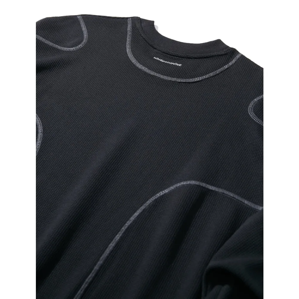 NINE POINT NINE MARS LONG SLEEVES TEE-BLACK