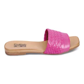 Pluck Sandal