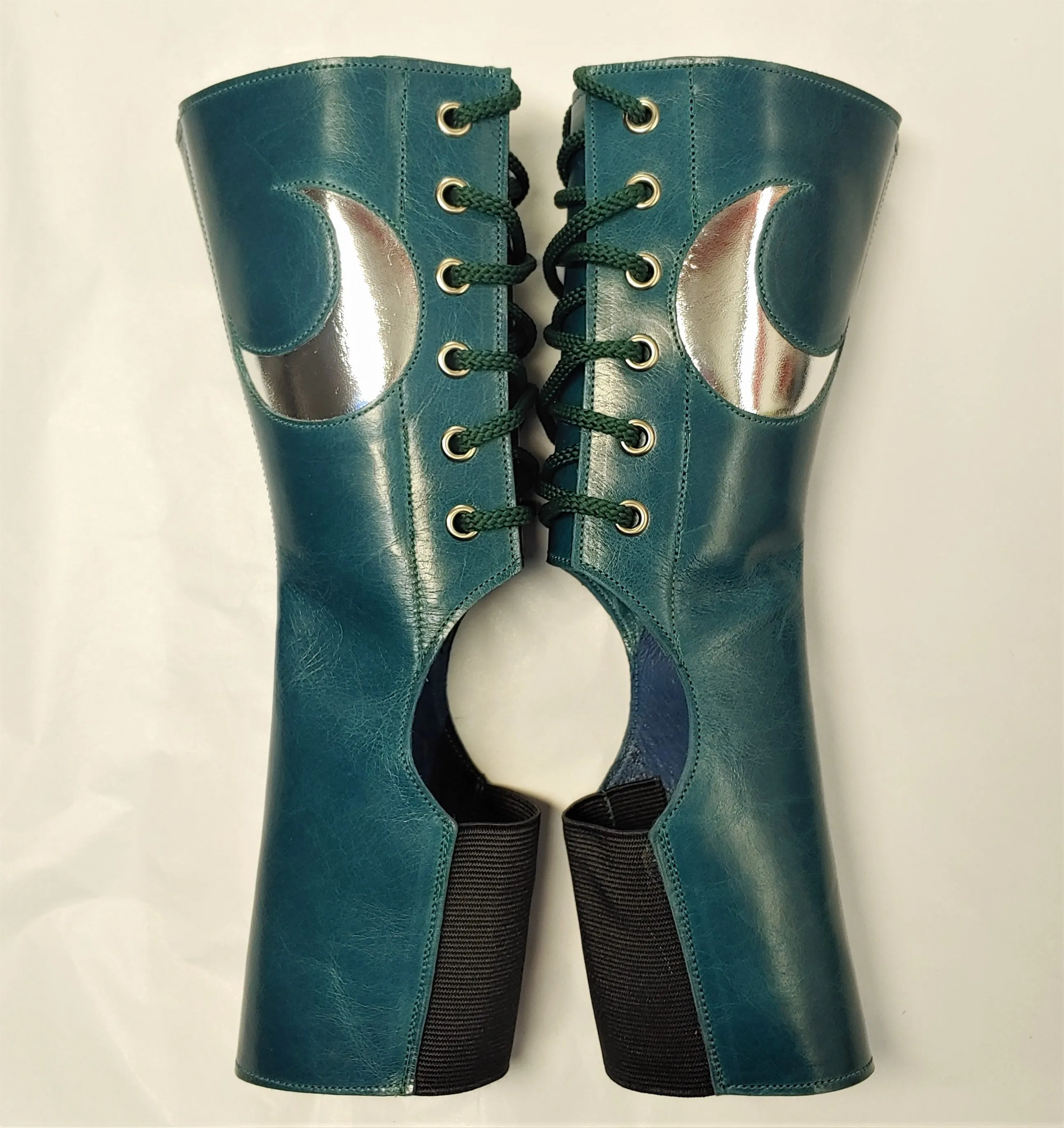 Short Deep Sea Green Aerial boots w/ MOON