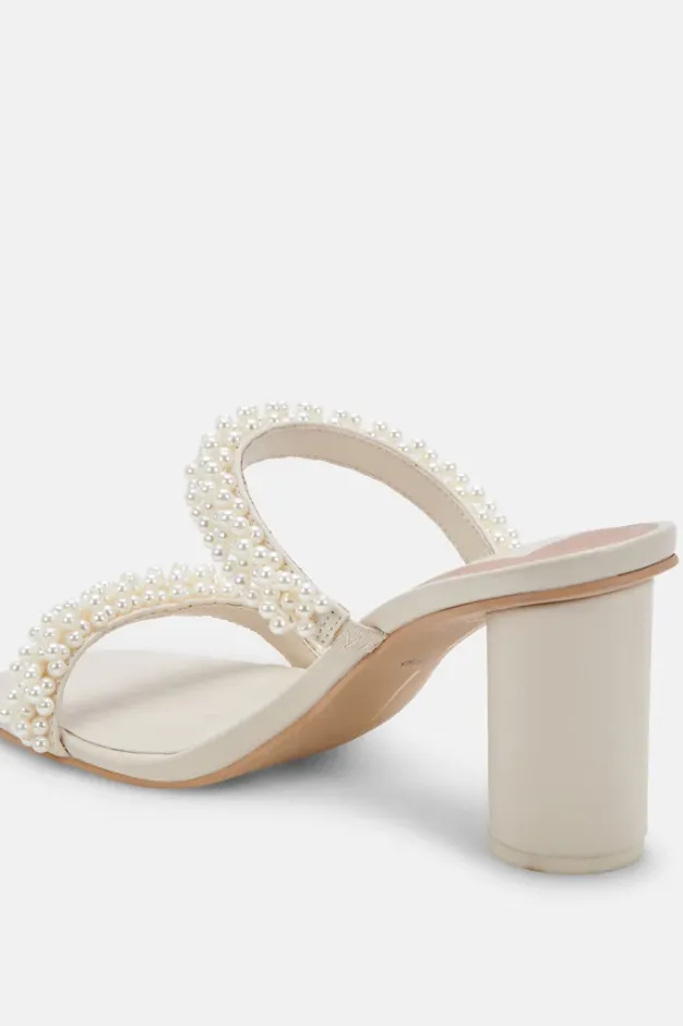 Vanilla Pearls Noel Heels